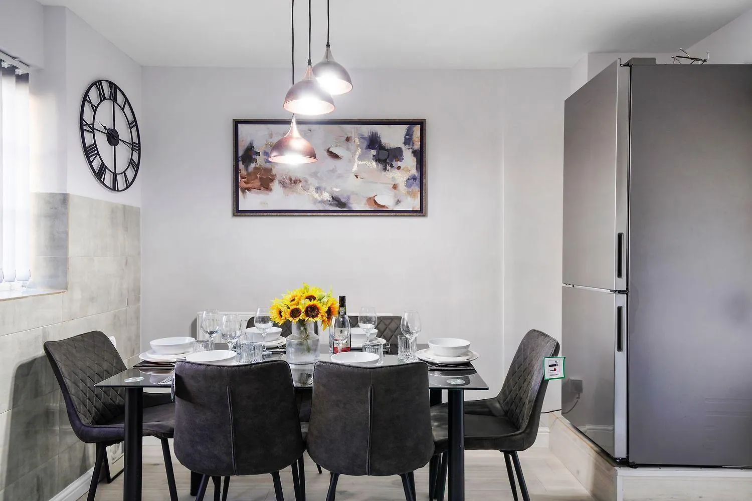 Daire Spacious, 4 Bed, Garden, Parking, Excel Londra Birleşik Krallık